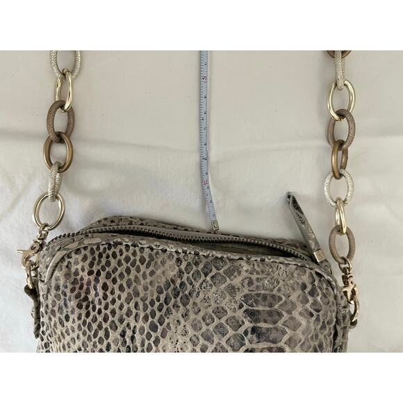 Elliott Lucca Gray Snakeskin print leather Crossbody Purse with chain - Picture 15 of 16